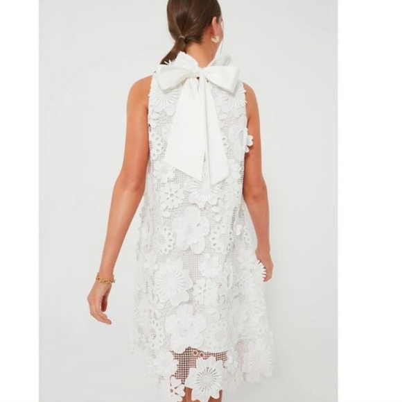 Tuckernuck Blanc Guipure Lace Blythe Dress White Dimensional Floral Bridal SM - Picture 2 of 16